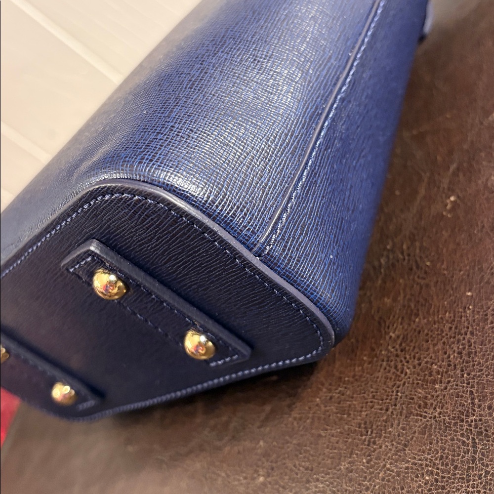 NWOT Dooney & Bourke Navy Blue Crossbody - Picture 4 of 11